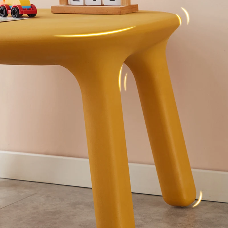 أثاث مدرسي، طاولة دراسة صغيرة  - مراجعة Kids Outdoor Table And Chairs وسعره