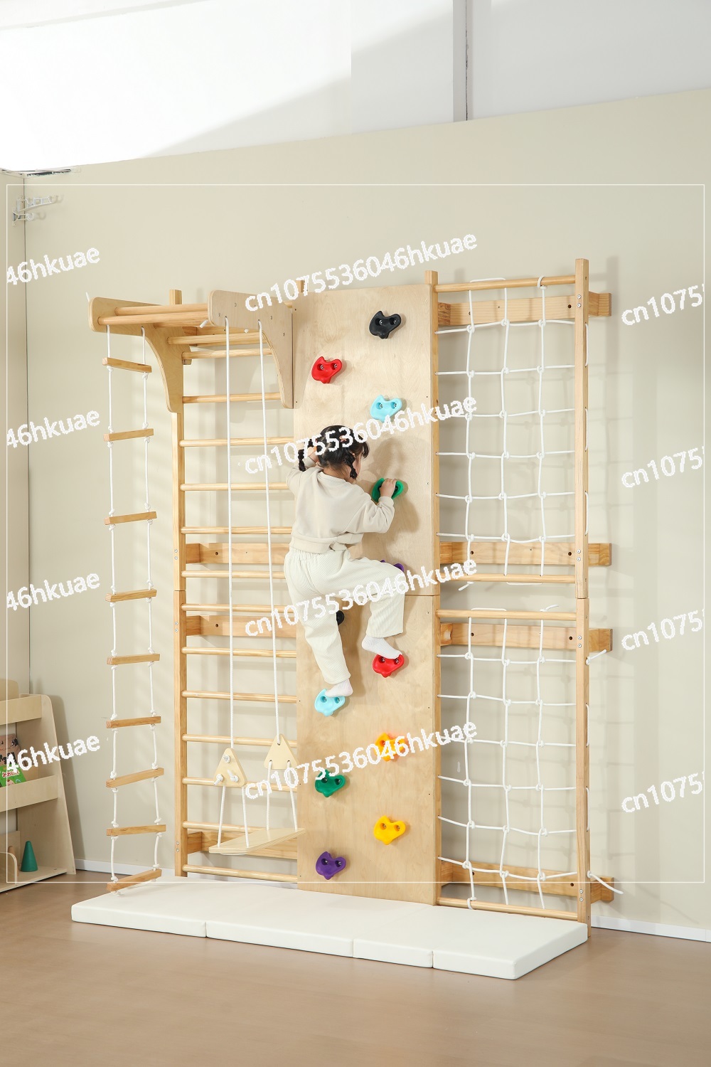 إطار تسلق للأطفال متوفر في الم - مراجعة Kids Outdoor Monkey Bars وسعره