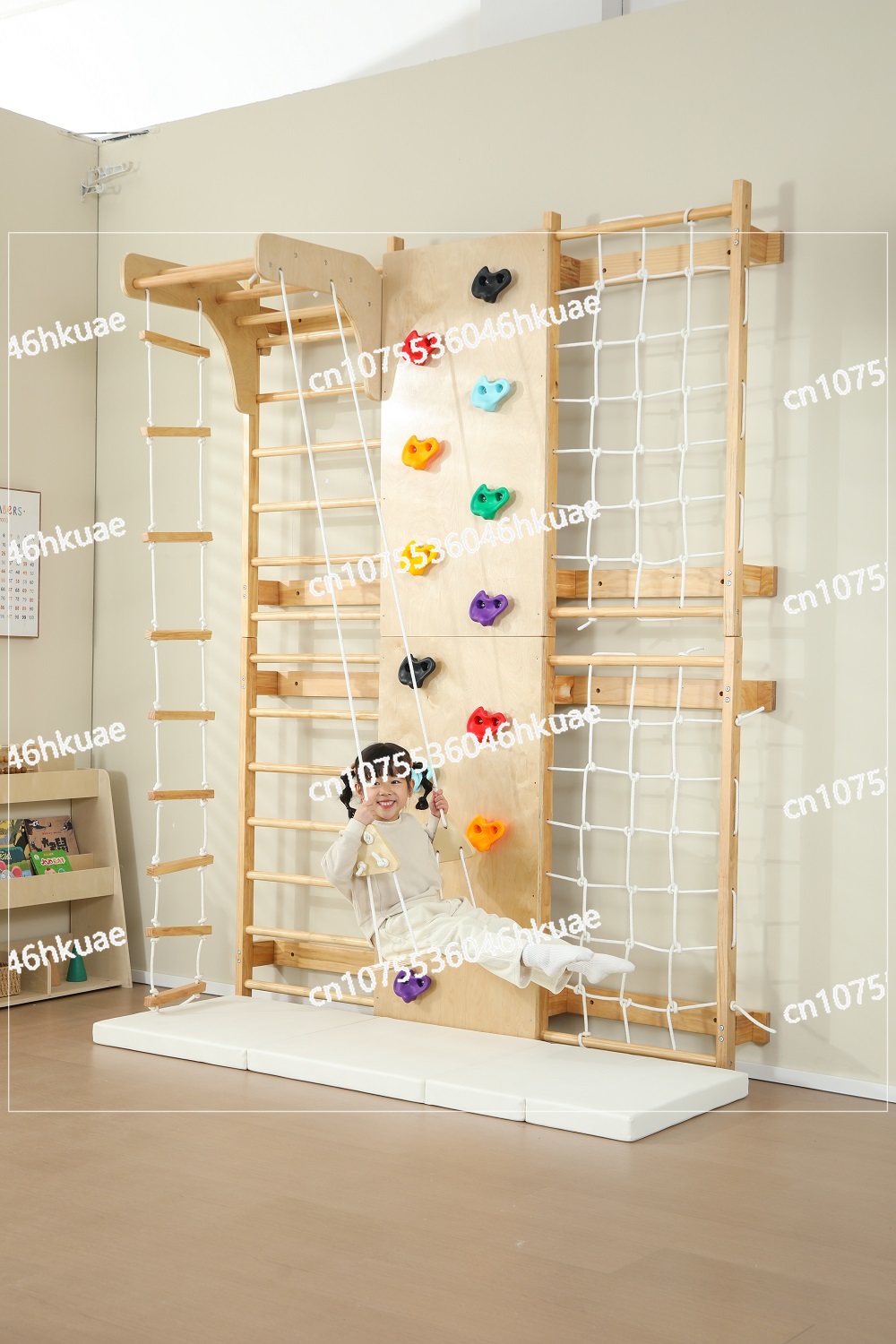 إطار تسلق للأطفال متوفر في الم - مراجعة Kids Outdoor Monkey Bars وسعره